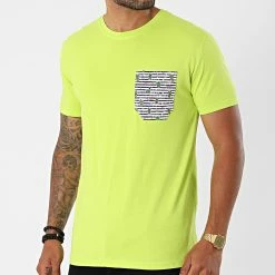 Tout neuf ✔️ Tee 👕 Shirt Poche TM06742 Vert Clair de MTX ✨