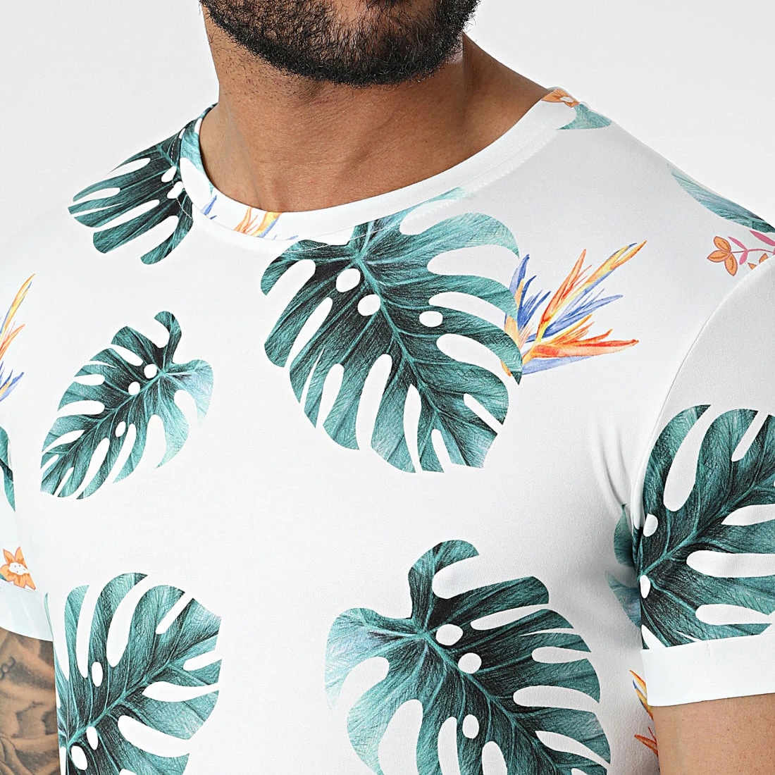 Tout neuf 👏 Tee 👕 Shirt Oversize U9475 Blanc Vert Floral de MTX 🔥 – Image 2