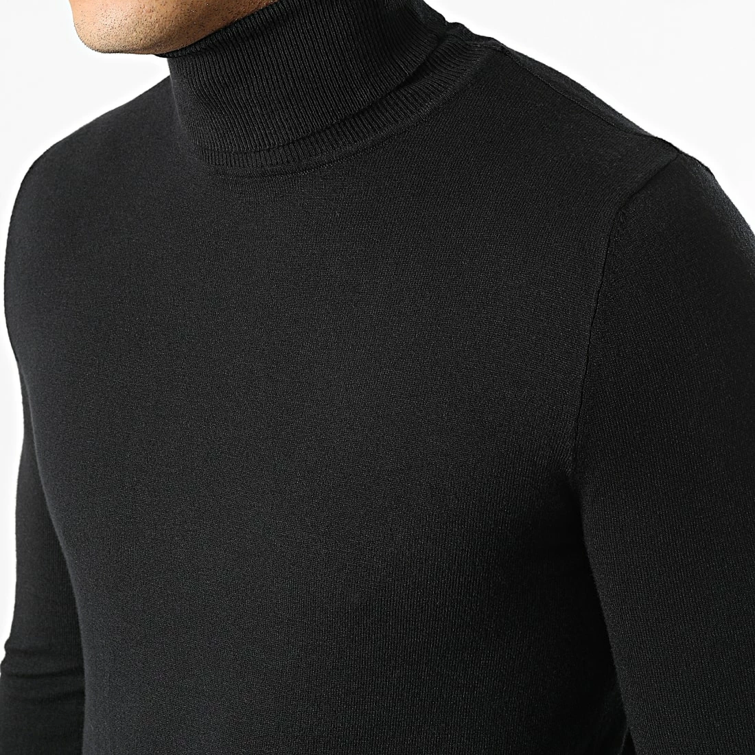 Vente flash đ Pull Col Roulé S2002 Noir de MTX â â Image 2